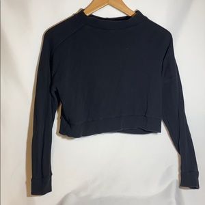 ✨Cropped Sweater✨